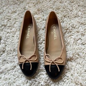 Chanel flats 37 7 beige